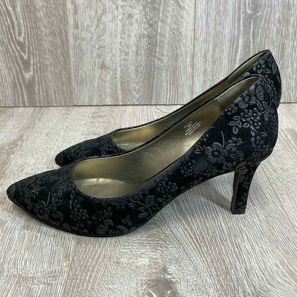 David Tate Opera Pump Heels Black Floral 9W